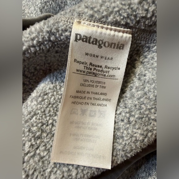 Patagonia Women's Better Sweater 1/4
Zip Pullover Birch White - Picture 9 of 11